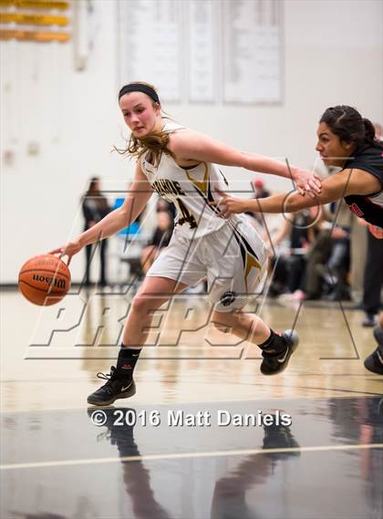 Thumbnail 1 in Pomona @ Arapahoe (CHSAA 5A First Round) photogallery.