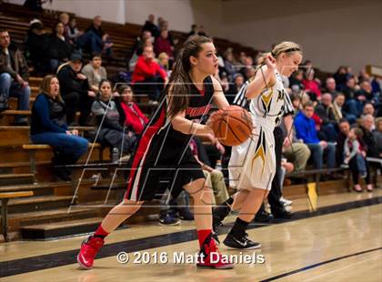 Thumbnail 1 in Pomona @ Arapahoe (CHSAA 5A First Round) photogallery.