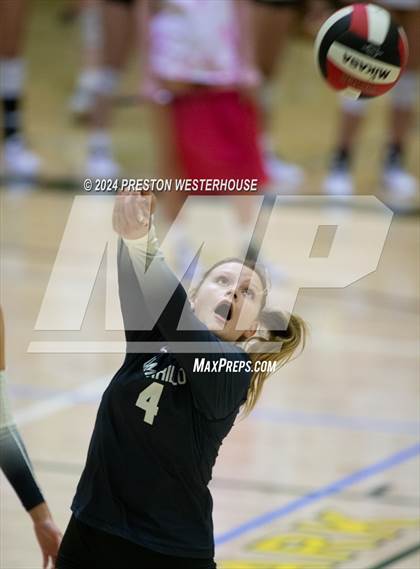 Thumbnail 2 in Camarillo @ Moorpark photogallery.