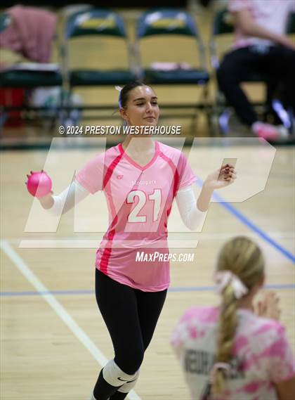Thumbnail 2 in Camarillo @ Moorpark photogallery.