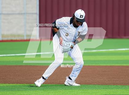 Thumbnail 2 in Sherman @ Denison photogallery.