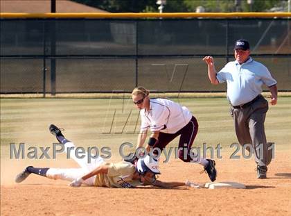 Thumbnail 3 in Round Rock vs. Klein Collins photogallery.