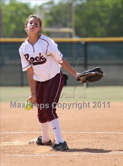 Thumbnail 2 in Round Rock vs. Klein Collins photogallery.