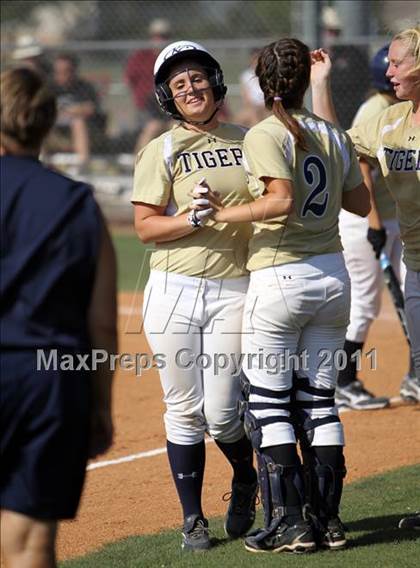 Thumbnail 3 in Round Rock vs. Klein Collins photogallery.