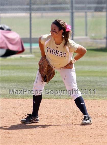 Thumbnail 3 in Round Rock vs. Klein Collins photogallery.