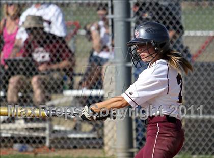 Thumbnail 2 in Round Rock vs. Klein Collins photogallery.