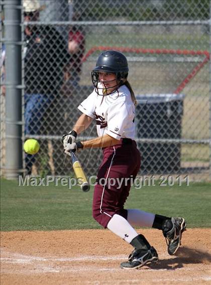 Thumbnail 2 in Round Rock vs. Klein Collins photogallery.
