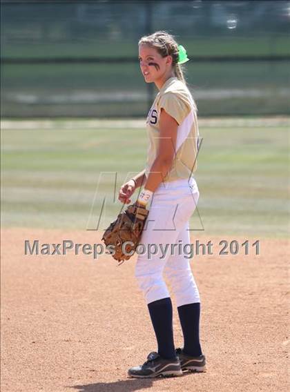 Thumbnail 3 in Round Rock vs. Klein Collins photogallery.