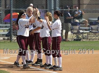 Thumbnail 2 in Round Rock vs. Klein Collins photogallery.