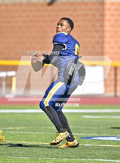 Thumbnail 3 in Dayton Christian @ Cincinnati College Prep Academy photogallery.