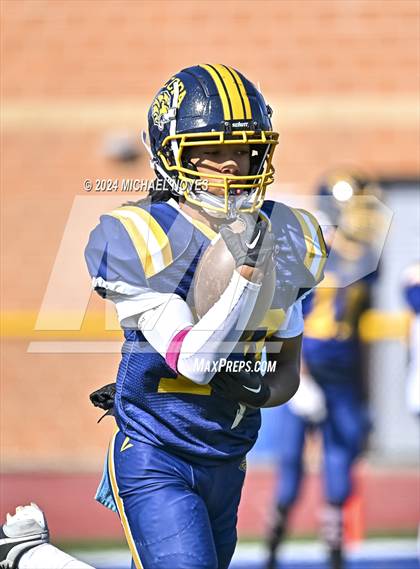 Thumbnail 2 in Dayton Christian @ Cincinnati College Prep Academy photogallery.
