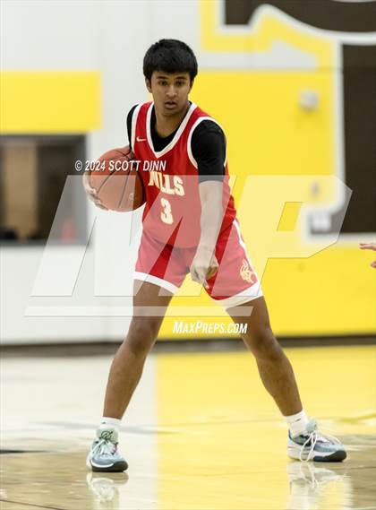 Thumbnail 1 in Mills vs Santa Cruz (Joe Schram Classic) photogallery.