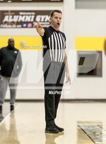 Thumbnail 2 in Mills vs Santa Cruz (Joe Schram Classic) photogallery.
