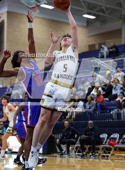 Thumbnail 2 in Amarillo vs. Parkview (In-N-Out Tournament) photogallery.