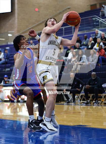 Thumbnail 3 in Amarillo vs. Parkview (In-N-Out Tournament) photogallery.