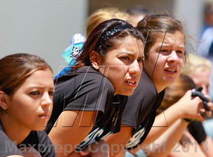 Thumbnail 3 in Valley Center vs. Mater Dei Catholic (CIF SDS D4 Final) photogallery.