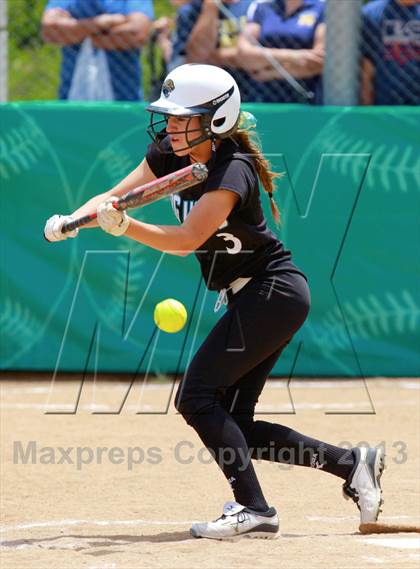 Thumbnail 2 in Valley Center vs. Mater Dei Catholic (CIF SDS D4 Final) photogallery.