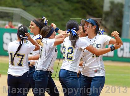 Thumbnail 2 in Valley Center vs. Mater Dei Catholic (CIF SDS D4 Final) photogallery.