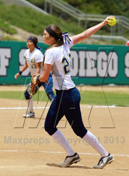 Thumbnail 3 in Valley Center vs. Mater Dei Catholic (CIF SDS D4 Final) photogallery.