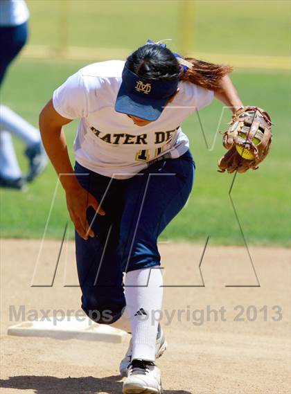 Thumbnail 2 in Valley Center vs. Mater Dei Catholic (CIF SDS D4 Final) photogallery.