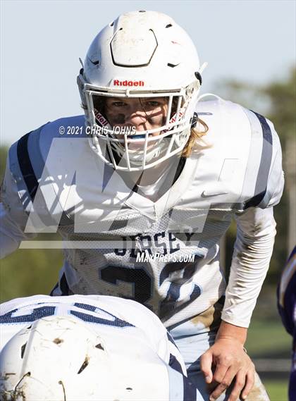 Thumbnail 3 in Jerseyville JV @ Civic Memorial JV photogallery.