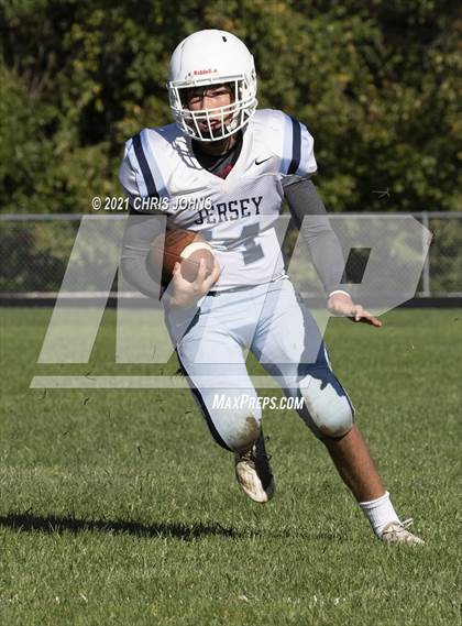 Thumbnail 1 in Jerseyville JV @ Civic Memorial JV photogallery.
