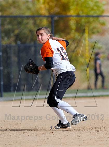 Thumbnail 3 in Erie vs. Mountain View (CHSAA 4A Playoffs) photogallery.