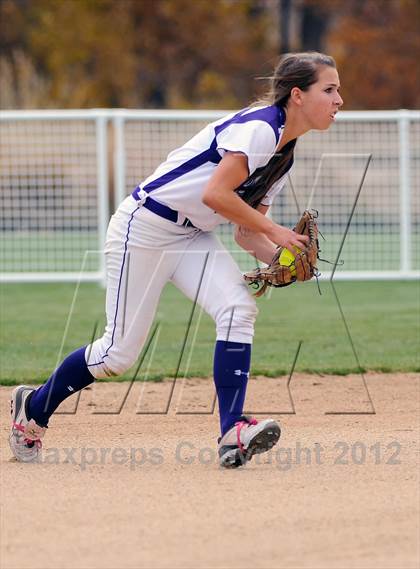 Thumbnail 1 in Erie vs. Mountain View (CHSAA 4A Playoffs) photogallery.