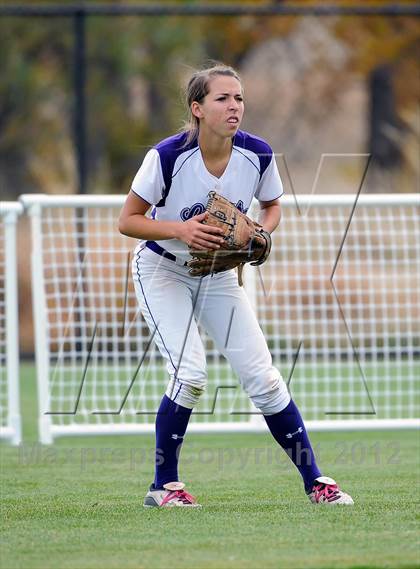 Thumbnail 3 in Erie vs. Mountain View (CHSAA 4A Playoffs) photogallery.