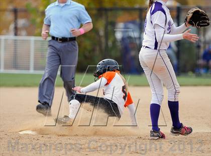 Thumbnail 3 in Erie vs. Mountain View (CHSAA 4A Playoffs) photogallery.