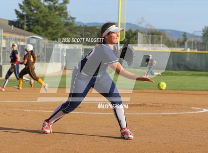 Thumbnail 2 in Great Oak @ Temecula Valley photogallery.
