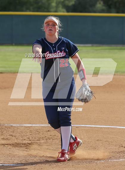 Thumbnail 2 in Great Oak @ Temecula Valley photogallery.