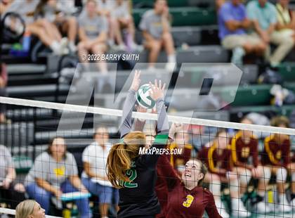 Thumbnail 3 in Windsor @ Fossil Ridge photogallery.