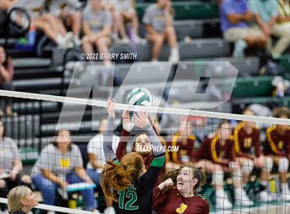 Thumbnail 2 in Windsor @ Fossil Ridge photogallery.