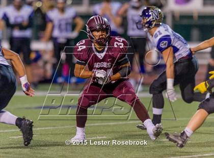 Thumbnail 2 in Navarro vs. Poteet (UIL 4A Bi-district playoffs) photogallery.
