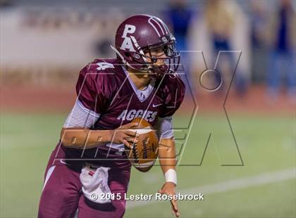 Thumbnail 3 in Navarro vs. Poteet (UIL 4A Bi-district playoffs) photogallery.