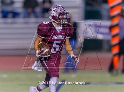 Thumbnail 2 in Navarro vs. Poteet (UIL 4A Bi-district playoffs) photogallery.