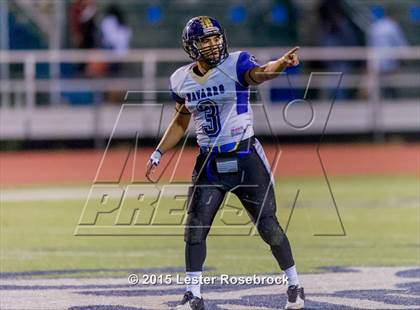 Thumbnail 1 in Navarro vs. Poteet (UIL 4A Bi-district playoffs) photogallery.