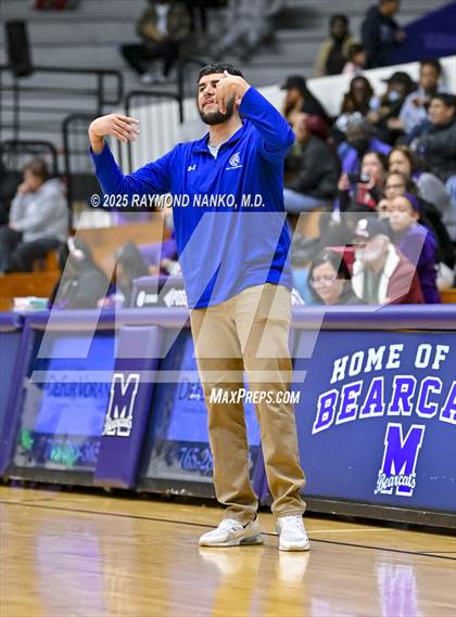 Thumbnail 2 in Indianapolis Bishop Chatard @ Muncie Central  photogallery.