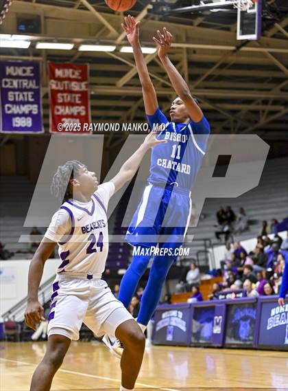 Thumbnail 3 in Indianapolis Bishop Chatard @ Muncie Central  photogallery.