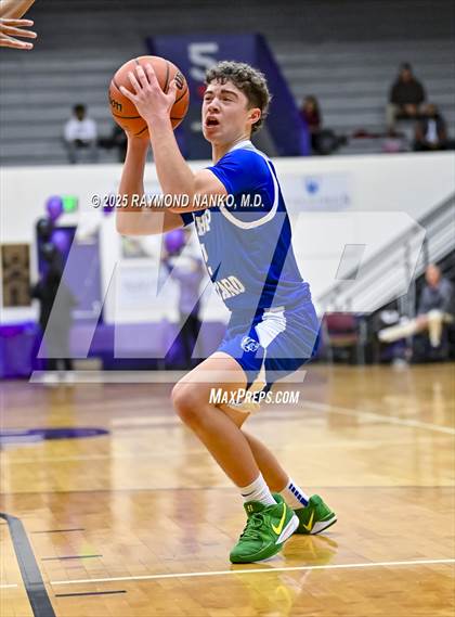 Thumbnail 1 in Indianapolis Bishop Chatard @ Muncie Central  photogallery.