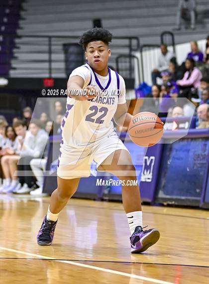 Thumbnail 2 in Indianapolis Bishop Chatard @ Muncie Central  photogallery.