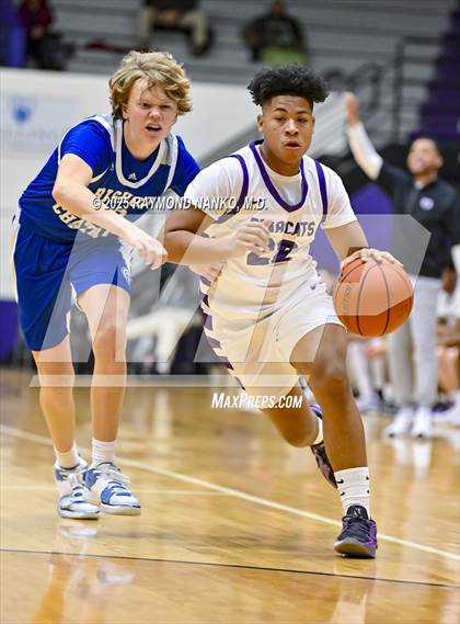 Thumbnail 1 in Indianapolis Bishop Chatard @ Muncie Central  photogallery.