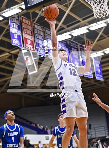 Thumbnail 2 in Indianapolis Bishop Chatard @ Muncie Central  photogallery.