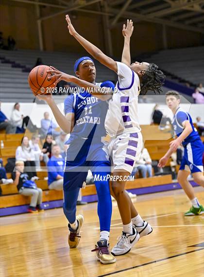 Thumbnail 2 in Indianapolis Bishop Chatard @ Muncie Central  photogallery.