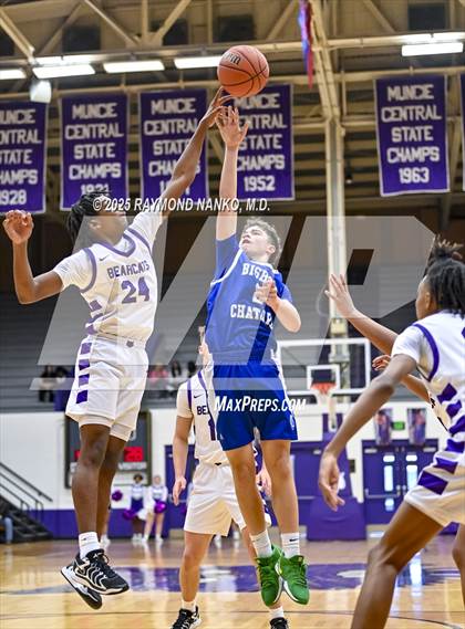 Thumbnail 3 in Indianapolis Bishop Chatard @ Muncie Central  photogallery.