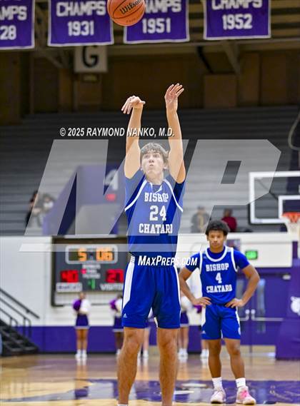 Thumbnail 2 in Indianapolis Bishop Chatard @ Muncie Central  photogallery.