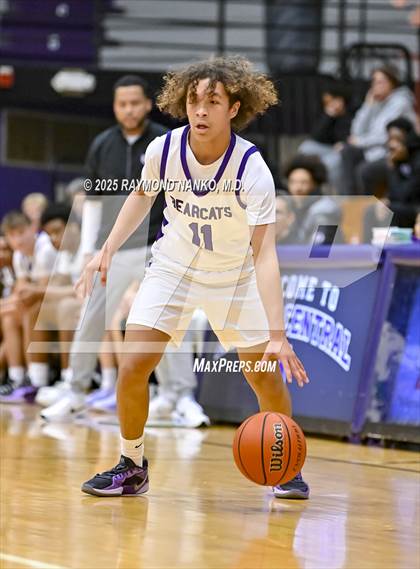 Thumbnail 3 in Indianapolis Bishop Chatard @ Muncie Central  photogallery.