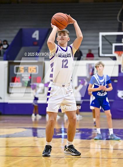 Thumbnail 1 in Indianapolis Bishop Chatard @ Muncie Central  photogallery.