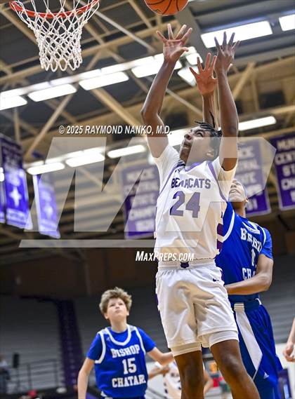 Thumbnail 1 in Indianapolis Bishop Chatard @ Muncie Central  photogallery.